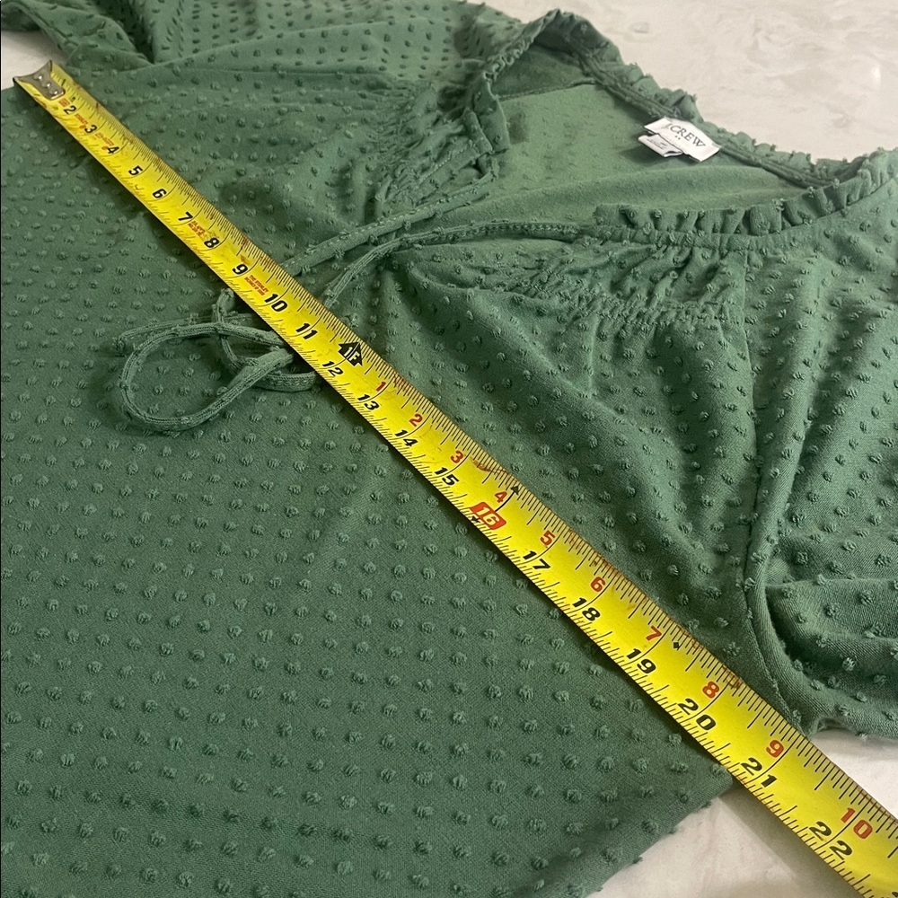 J Crew Clip-dot smocked-neck long sleeve V neck green top blouse size M - Picture 10 of 11